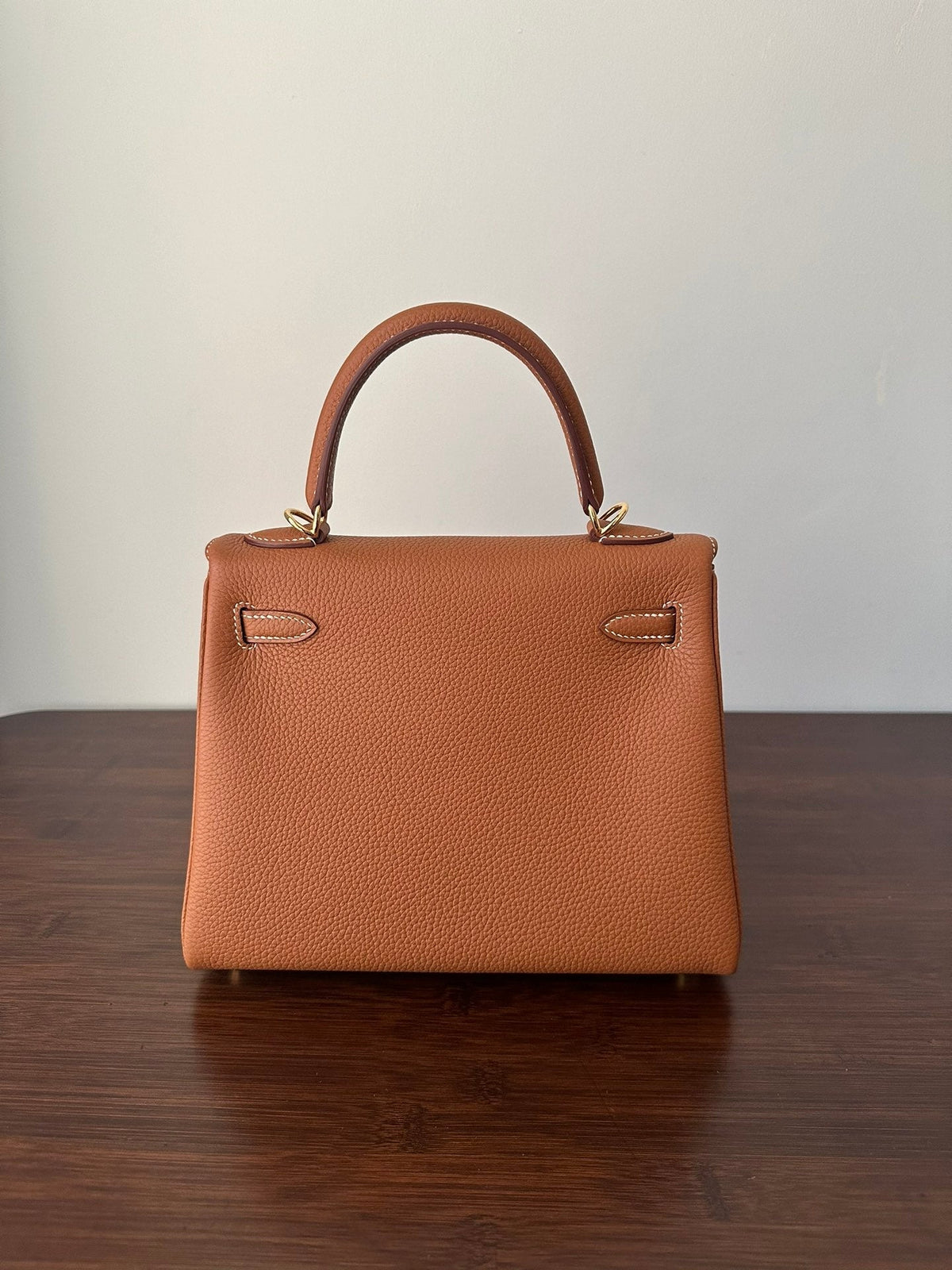 HERMES KELLY 25CM GOLD TOGO GOLD HARDWARE