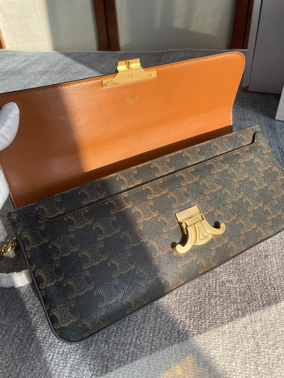 CELINE CHAIN SHOULDER BAG CLAUDE 33 IN BLACK TRIOMPHE CANVAS GOLD HARDWARE