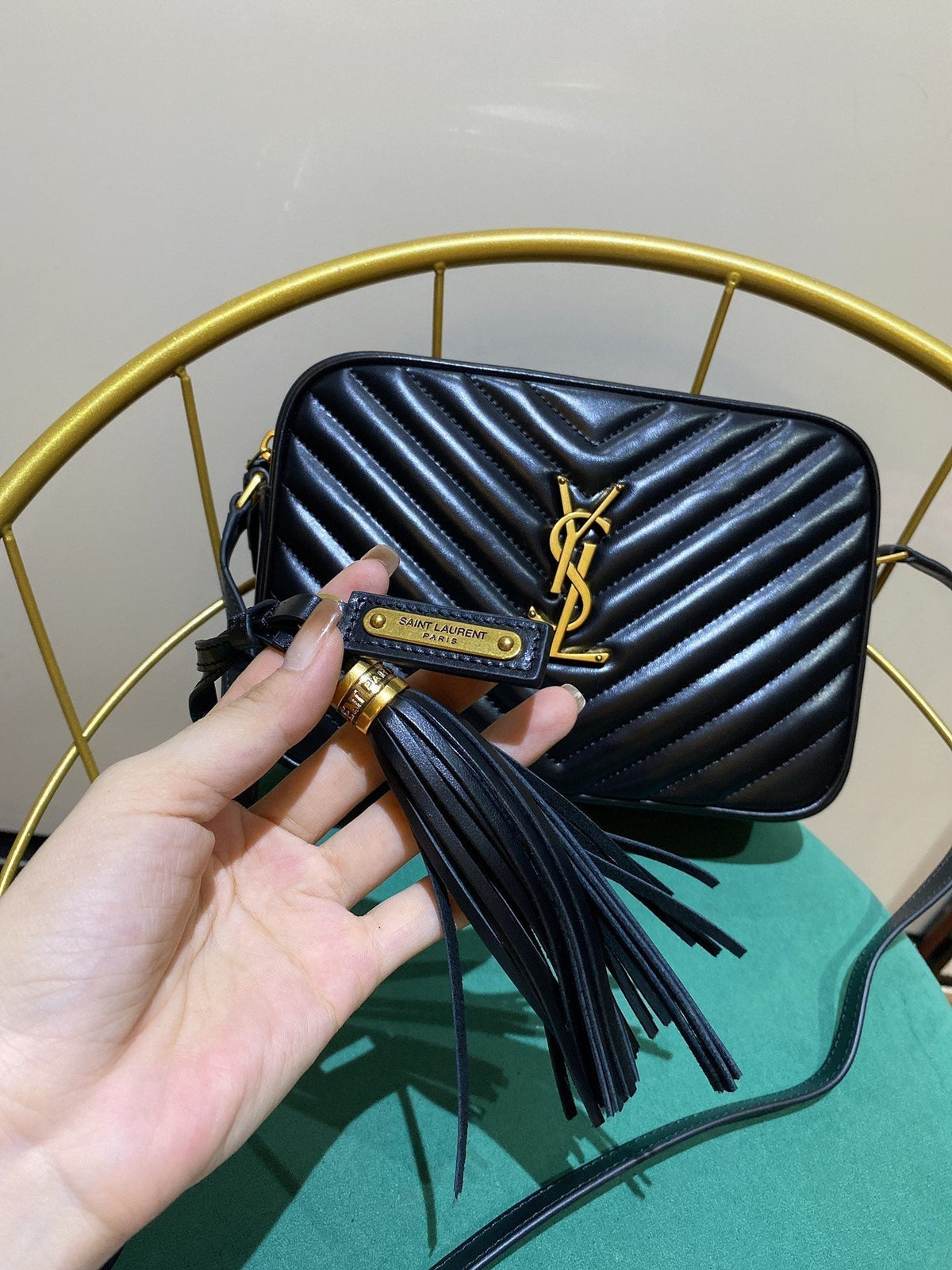 LOU 23 CAMERA BAG IN BLACK/ GOLD QUILTED LEATHER