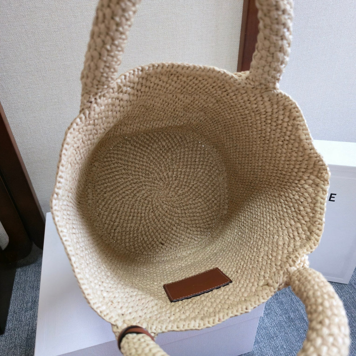 CELINE BAG TRIOMPHE 23 IN LIGHT BEIGE RAFFIA