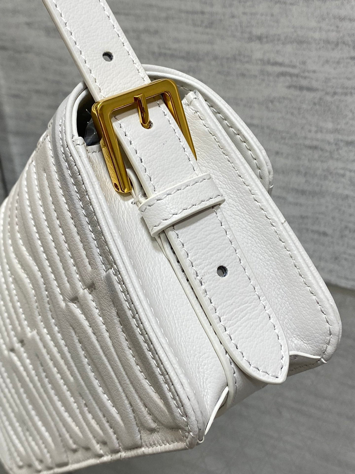 DIOR FLAP BAG 18 WHITE QUILTED ALLOVER CALFSKIN