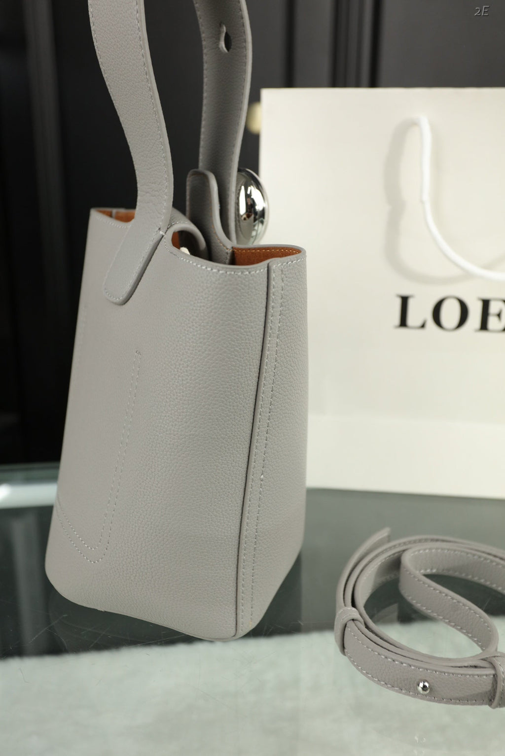 LOE MINI 19 PEBBLE BUCKET IN GRAY STEEL MELLOW CALFSKIN