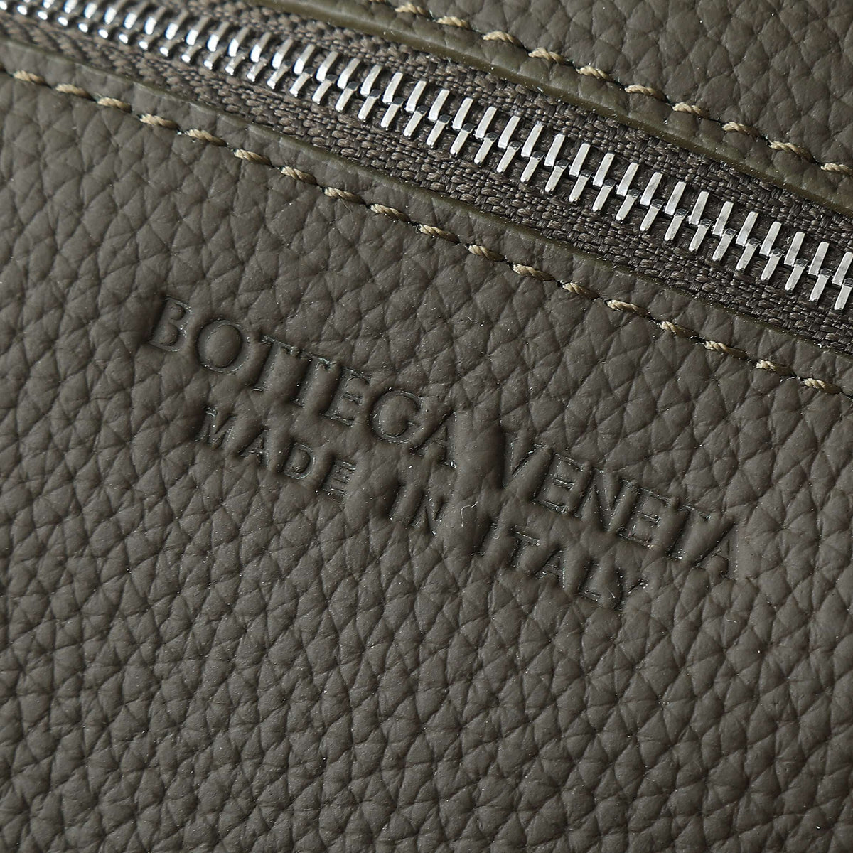 BOTTEGA VENETA 25S DIAGO 22 IN DARK OLIVE CALFSKIN SILVER HARDWARE