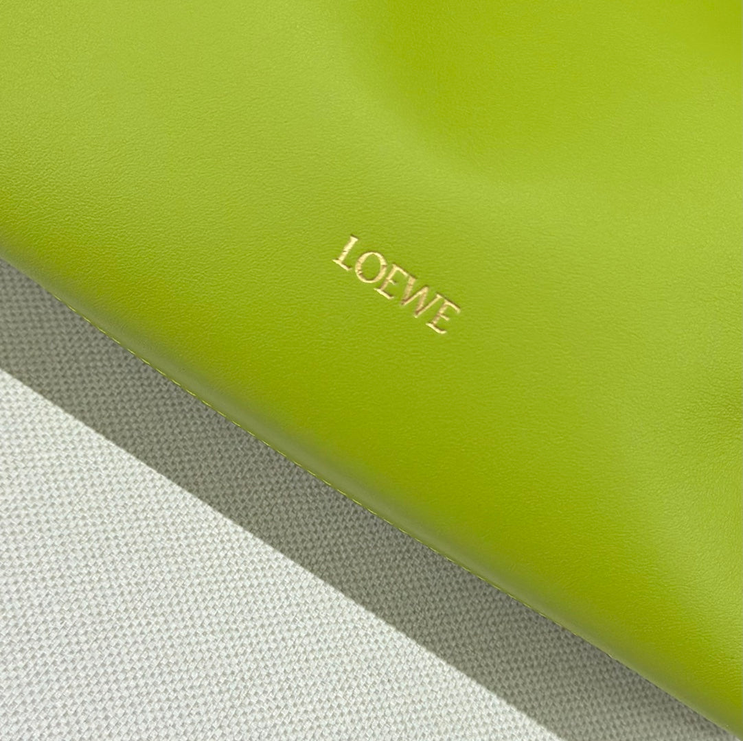 LOE 23 MINI FLAMENCO PURSE BAG IN GREEN CHARTREUSE NAPPA LAMBSKIN
