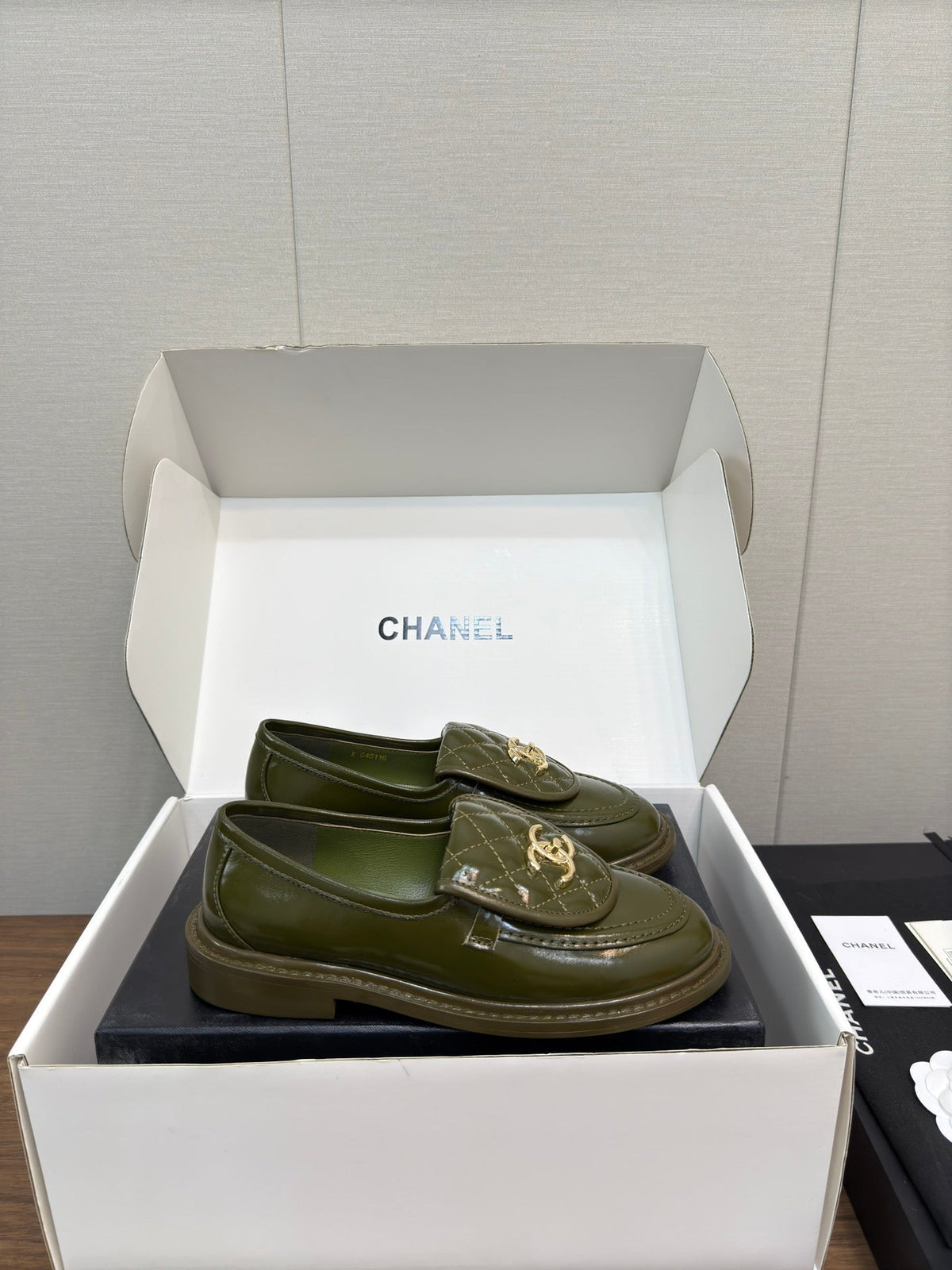 CHANEL MOASIN 2.5 CM IN ARMY GREEN PREMIUM LAMBSKIN