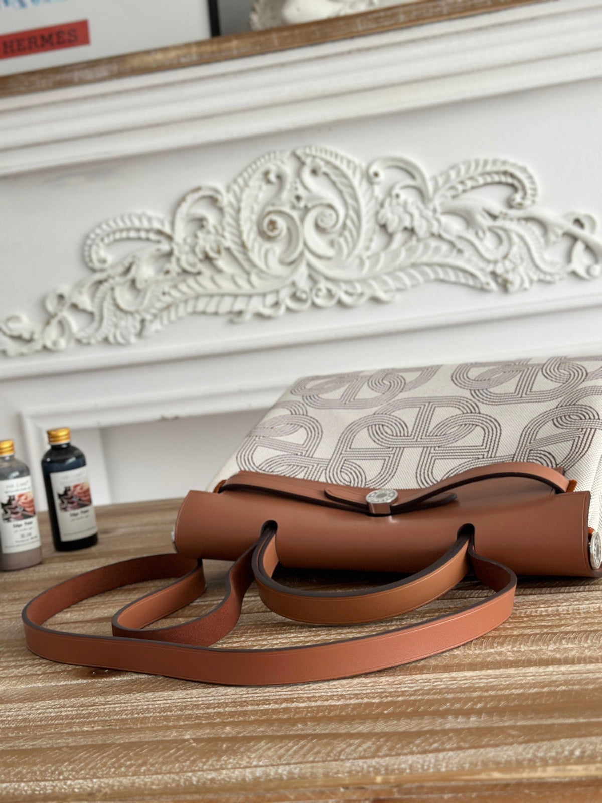 HERMES HERBAG ZIP 31 LAQUERED BAG IN OFF-WHITE MIX BROWN H PLUME CANVAS AND BROWN COWHIDE