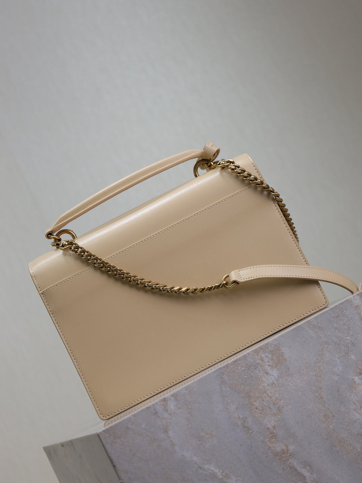 YSL 25S SUNSET MM 25 IN NUDE CALFSKIN GOLD HARDWARE