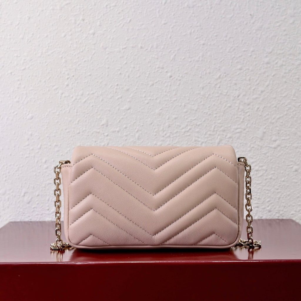 Gucci GG Marmont Mini Shoulder Bag-841290