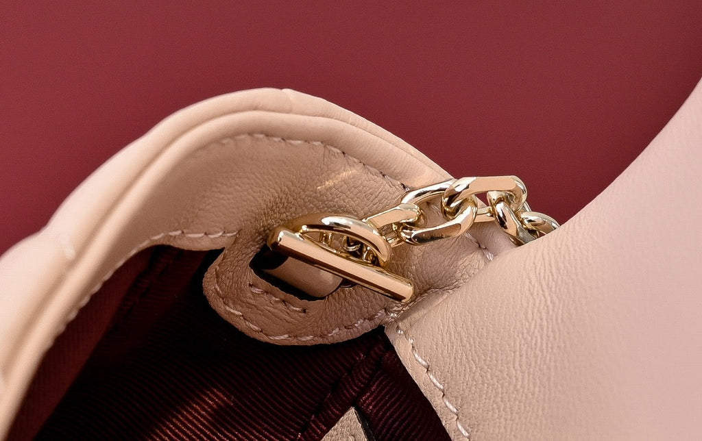 Gucci GG Marmont Mini Shoulder Bag-841290