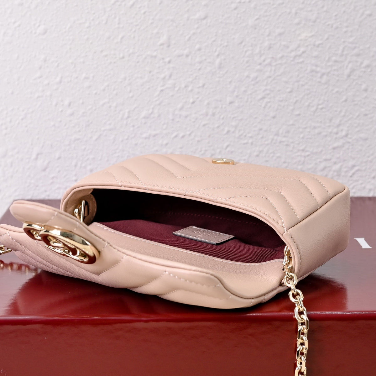 Gucci GG Marmont Mini Shoulder Bag-841290