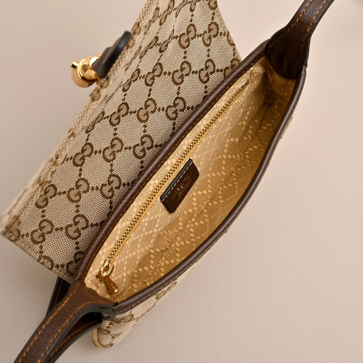 Gucci Jackie Mini Shoulder Bag-867156