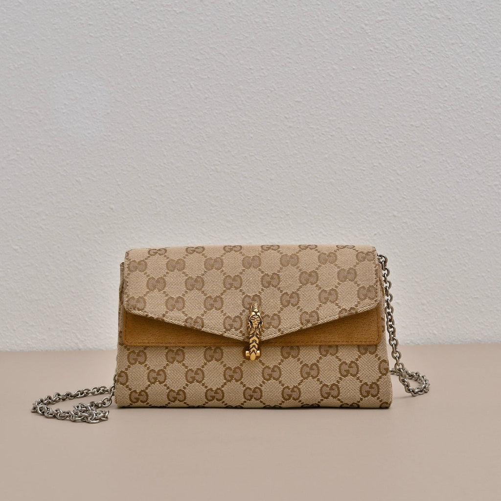 Gucci GG Dionysus Small Tiger Head Shoulder Bag-876531
