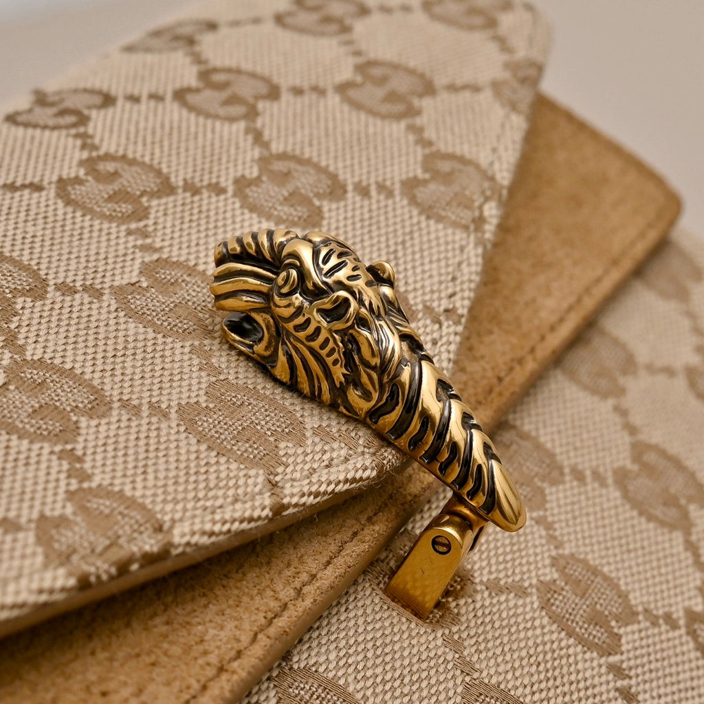 Gucci GG Dionysus Small Tiger Head Shoulder Bag-876531