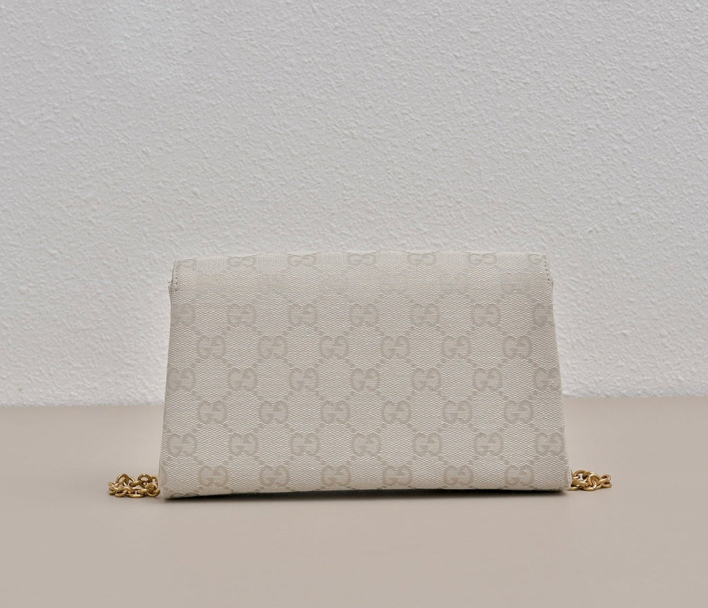 Gucci GG Dionysus Small Tiger Head Shoulder Bag-876531