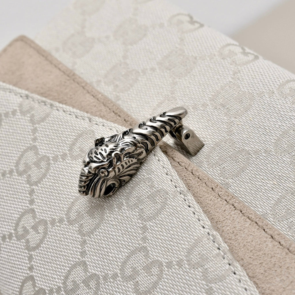 Gucci GG Dionysus Small Tiger Head Shoulder Bag-876531