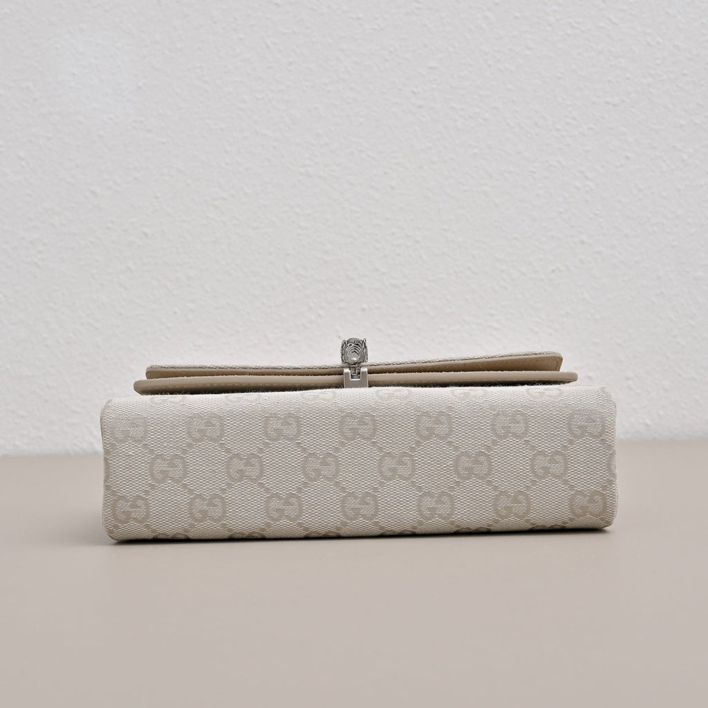 Gucci GG Dionysus Small Tiger Head Shoulder Bag-876531