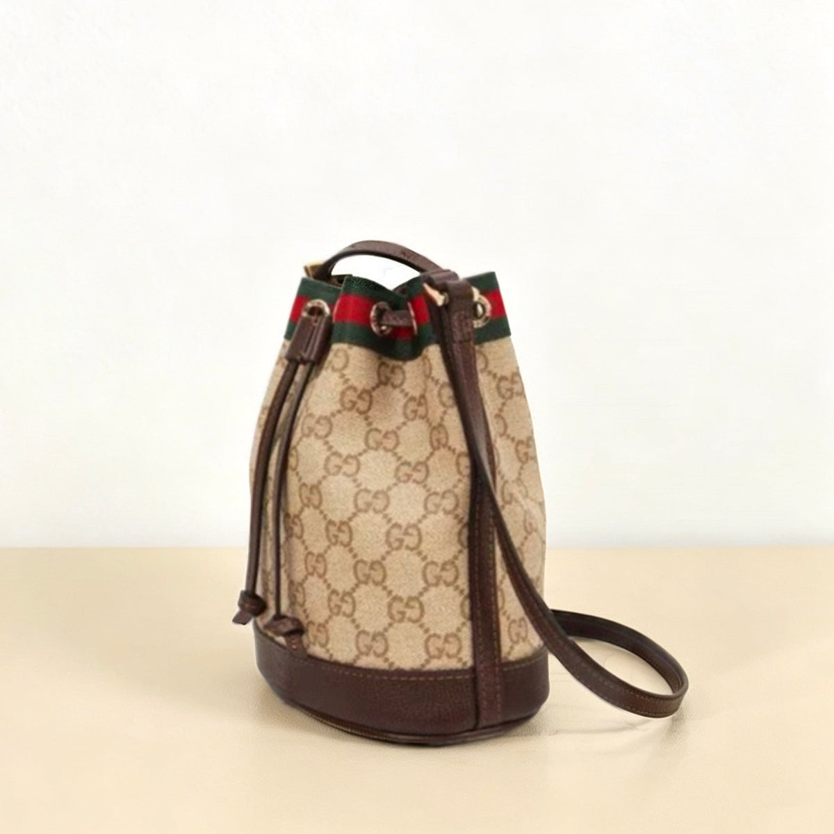 Gucci GG Venice Mini Bucket Bag-876060
