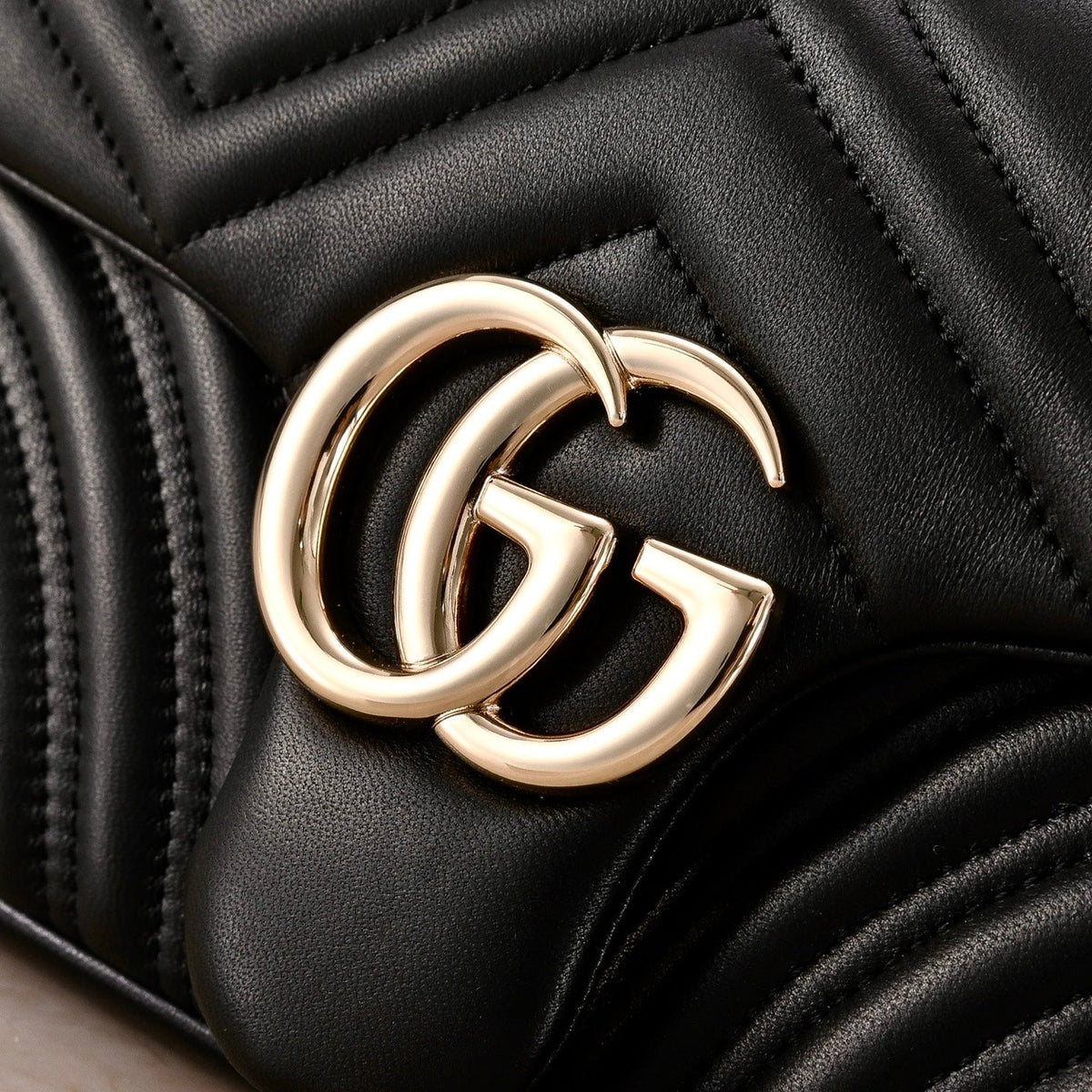 Gucci GG Marmont 2.0 Small Shoulder Bag-837267