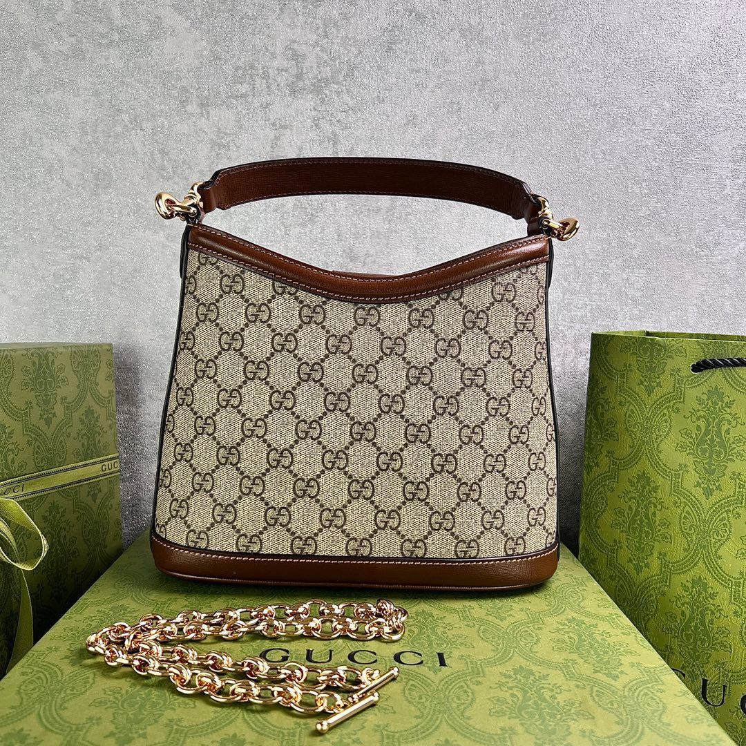 Gucci GG Retro Bucket Bag-696011