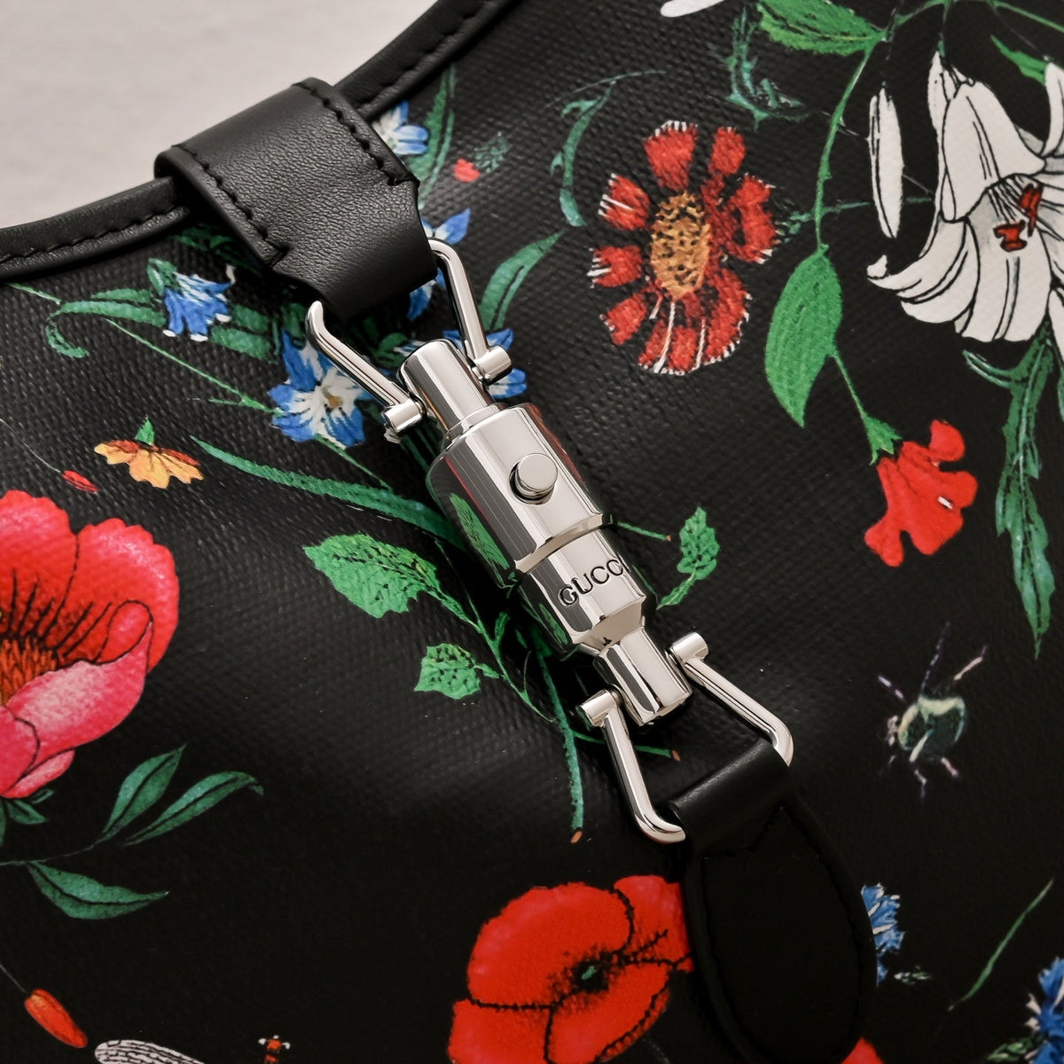 Gucci Jackie 1961 Flora Shoulder Bag-863136