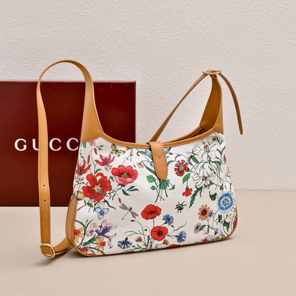 Gucci Jackie 1961 Flora Shoulder Bag-863136