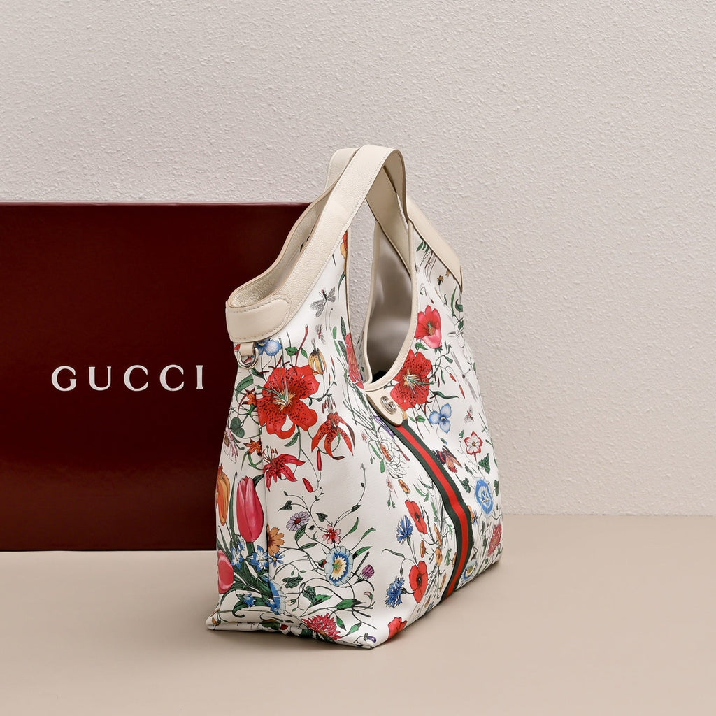 Gucci GG Giglio Floral Tote Bag-853971