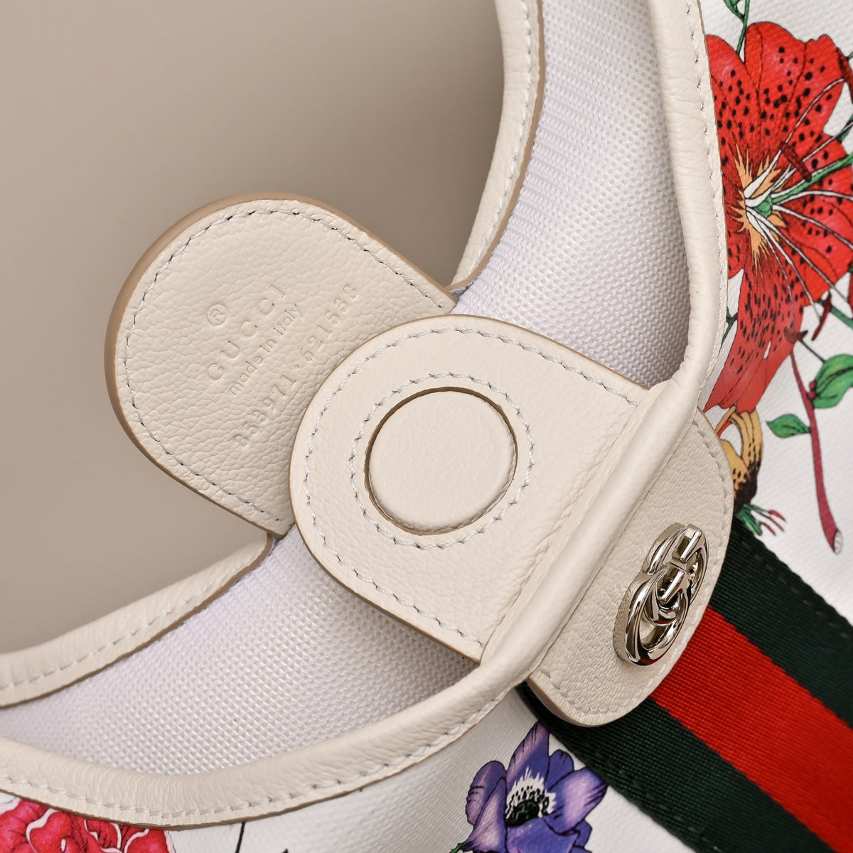 Gucci GG Giglio Floral Tote Bag-853971