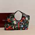Gucci GG Giglio Floral Tote Bag-853971